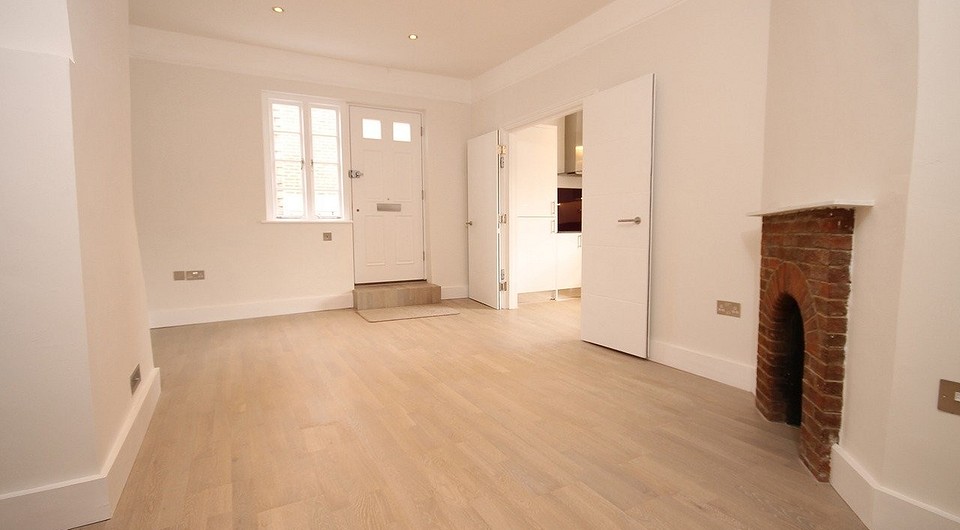 Светлая комната в новостройке после ремонта