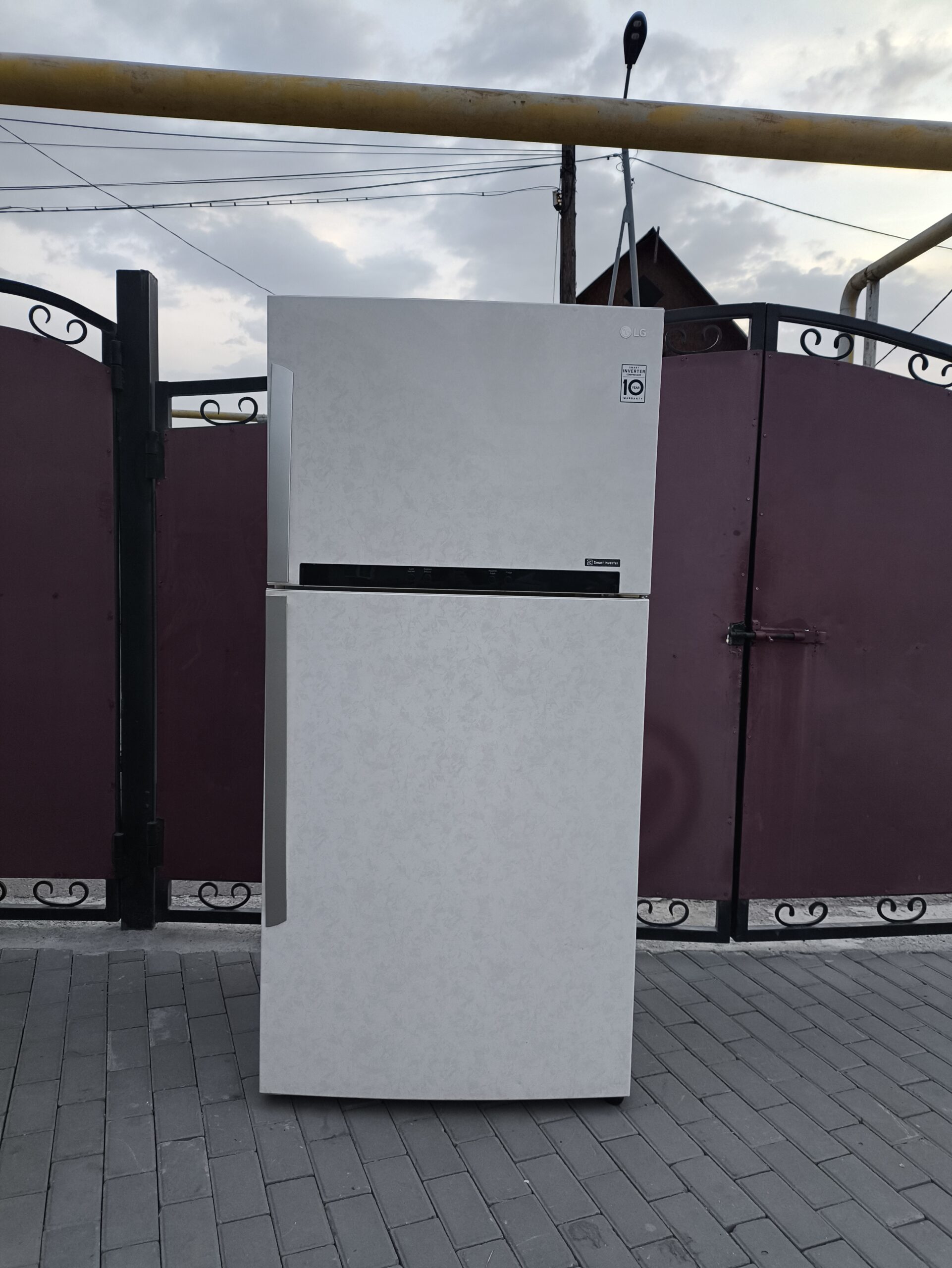 Купить б/у холодильник LG 150000 в Алматы
