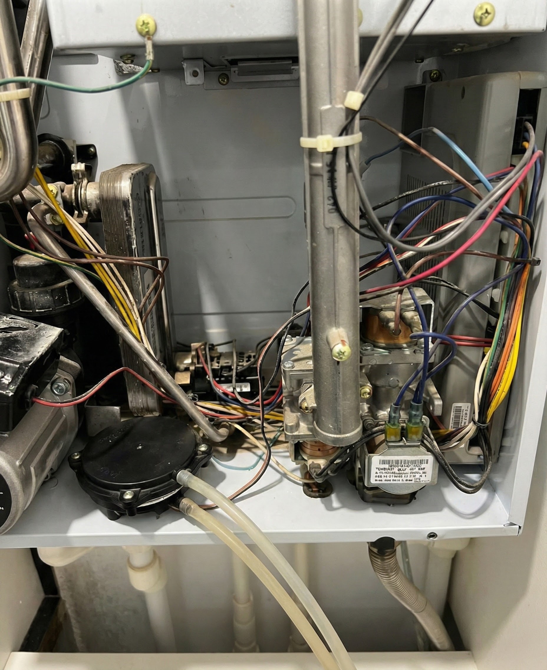 Промывка теплообменника котла Navien